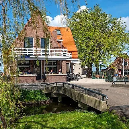 The B&B 3*