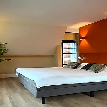 B&B The